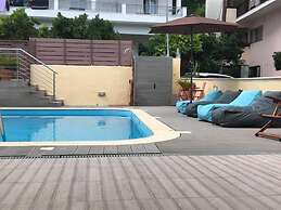 Christina Studios & Apartments