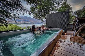 Kinloch Wilderness Retreat