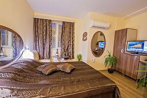 Hotel Color