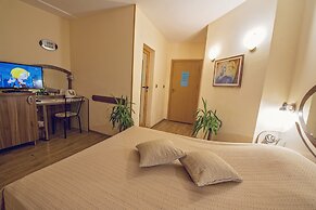 Hotel Color