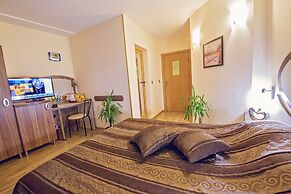 Hotel Color