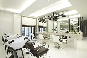 Corinthia London