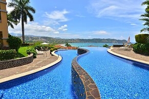 HRG Condos at Los Sueños