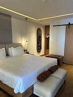 Sunset Beach Hotel