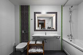 3 MostA Hotel