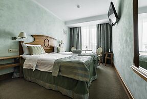 3 MostA Hotel