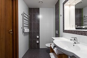 3 MostA Hotel