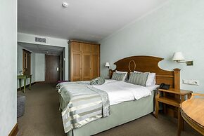 3 MostA Hotel