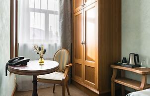 3 MostA Hotel