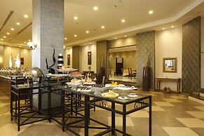 Golden Tulip Hail