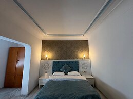 Urcu Hotel
