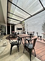 Aruma Suites