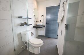 Aruma Suites