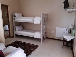 Baleia Guest Lodge Bed & Breakfast