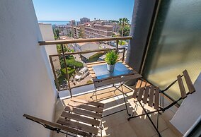Apartaments AR Melrose Place