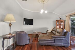 Shambhala Guesthouse