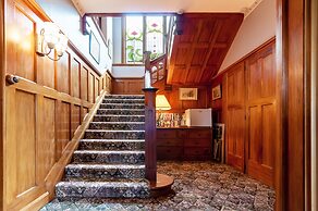 Dyers House