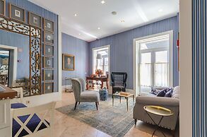 Lx Boutique Hotel