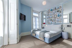 Lx Boutique Hotel