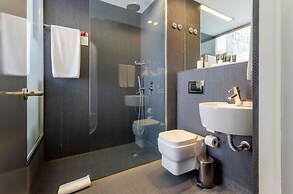 Lx Boutique Hotel