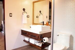 Los Pasos Boutique Hotel & Spa