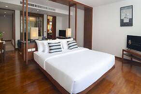 Woodlands Suites Serviced Residences
