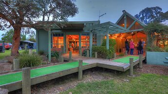 Lake Hume Holiday Park