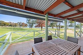 Lake Hume Holiday Park