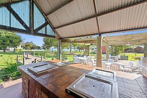 Lake Hume Holiday Park