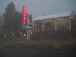 3 Sisters Motel