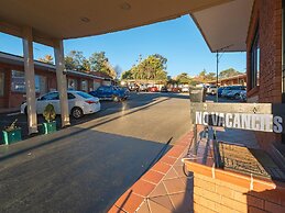 3 Sisters Motel