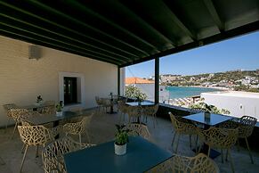 Krinos Suites Hotel
