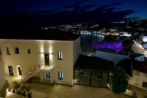 Krinos Suites Hotel