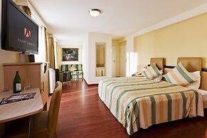 Hotel Amaris