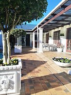 Blouberg Dolphin Inn