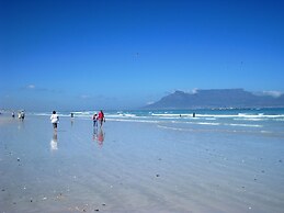 Blouberg Dolphin Inn