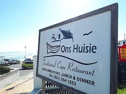 Blouberg Dolphin Inn