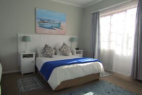 Blouberg Dolphin Inn