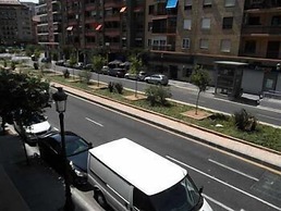 Dormavalència Hostel