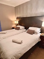Beaufort Hotel