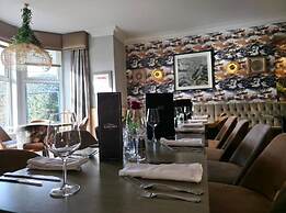 Beaufort Hotel