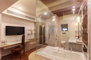 Le Sutra Hotel
