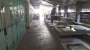 Le Sutra Hotel