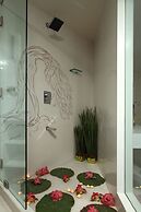 Le Sutra Hotel