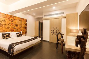 Le Sutra Hotel