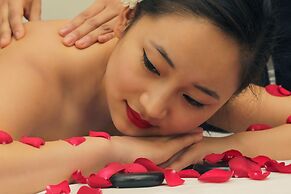 Le Sutra Hotel