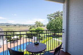 Camden Valley Inn
