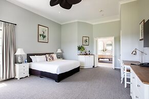 Camden Valley Inn