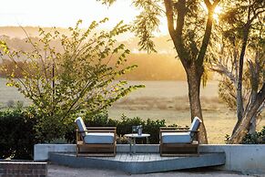 Camden Valley Inn