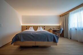Hotel Piz